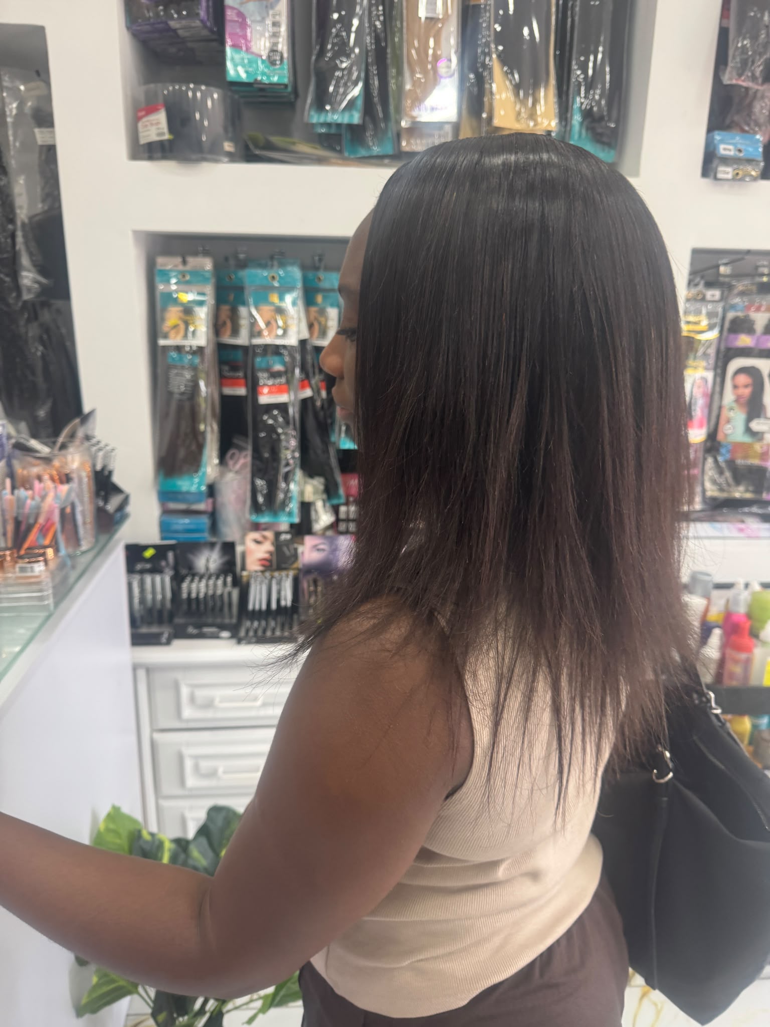 Hairstyle created at Tina's salon, gallery image 23